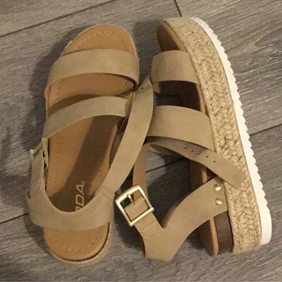 Platform ankle sandals tan - Picture 4 of 5